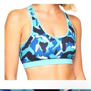 NWT Fourlaps InFinity Sports bra.